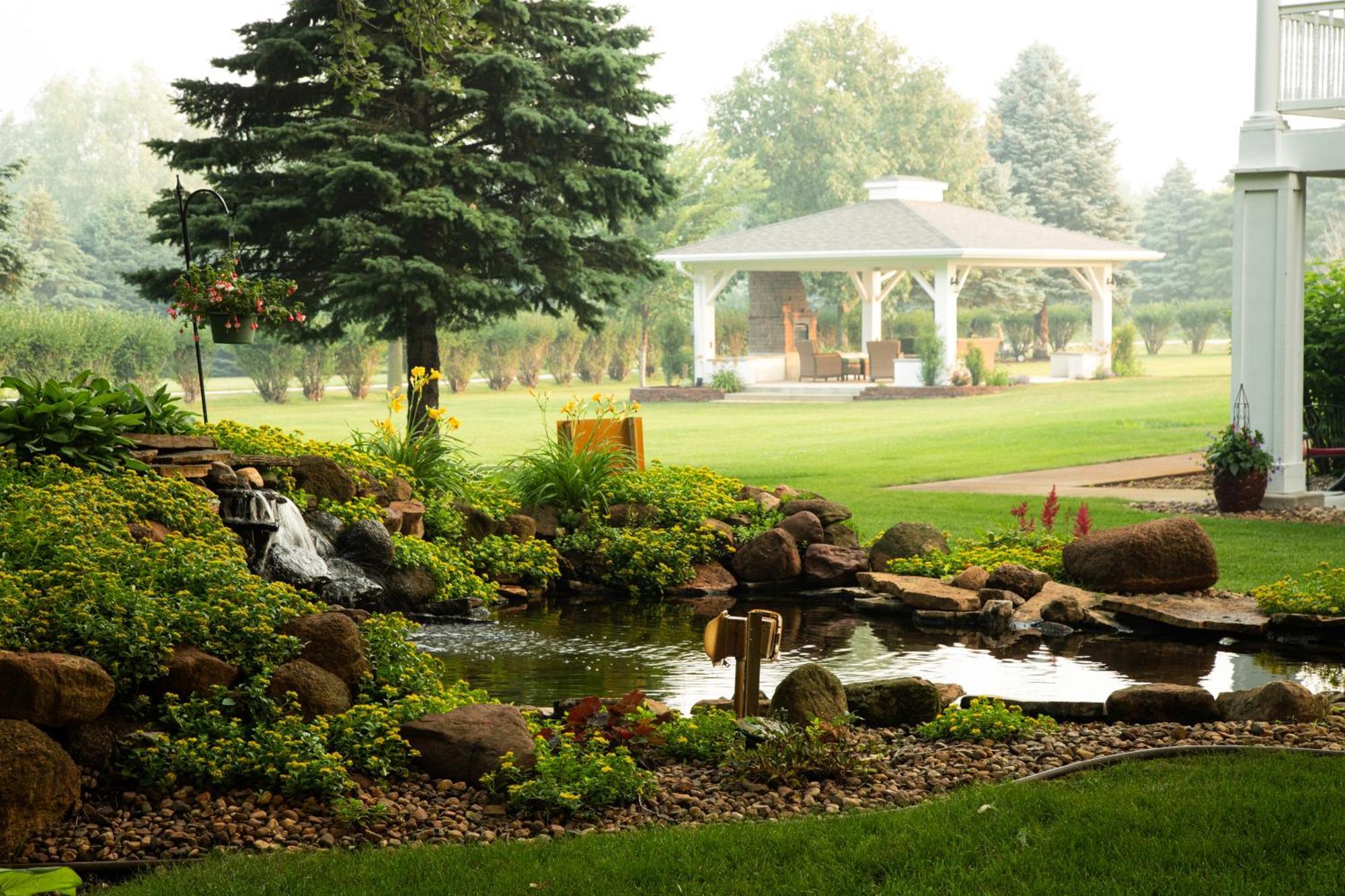 The Oakwood Inn Okoboji Εξωτερικό φωτογραφία